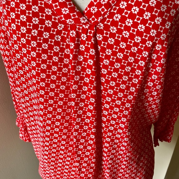 Ava Christine Blouse - Medium/Large - Picture 3 of 10